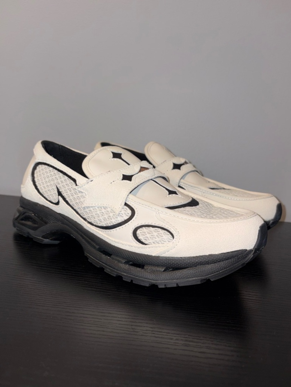 Bravest Studios White Runner Loafer - Excellent Condition - Picture 3 of 14